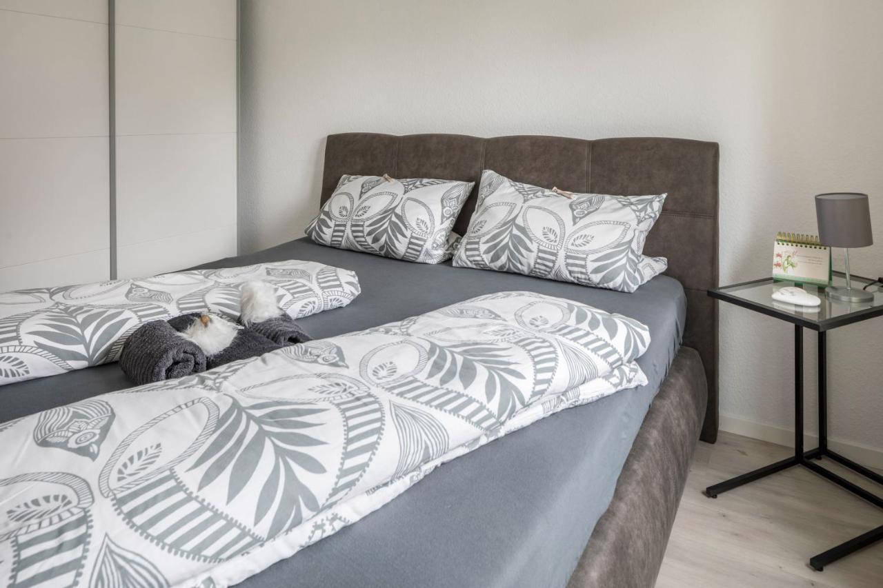 Ferienwohnung Holly Ebringen エクステリア 写真